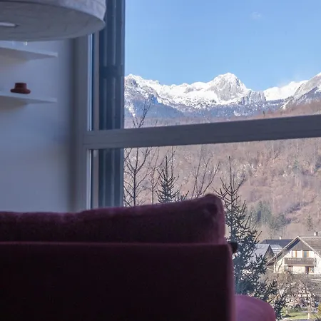 Lejlighed Bright Loft Near