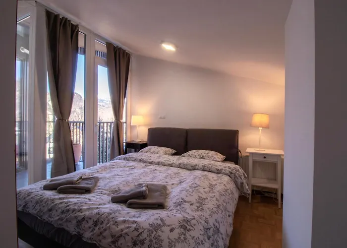 Bright Loft Near Διαμέρισμα